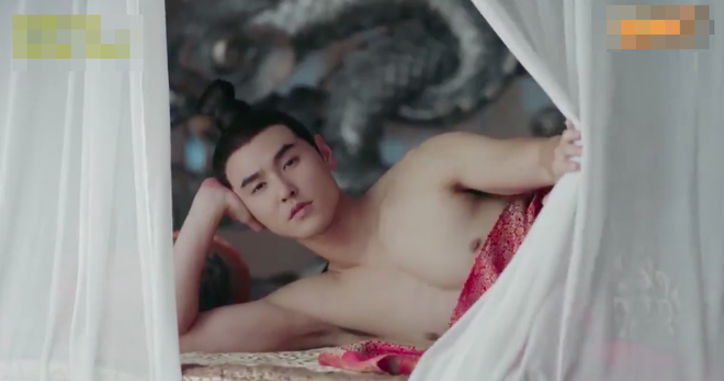 Đỏ mặt với cảnh phim Dương Mịch - Nguyễn Kinh Thiên giao chiến kịch liệt trên giường - Ảnh 4.