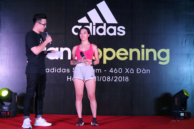 Huấn luyện viên Fitness Hana Giang Anh cũng là một tín đồ lâu năm của adidas.