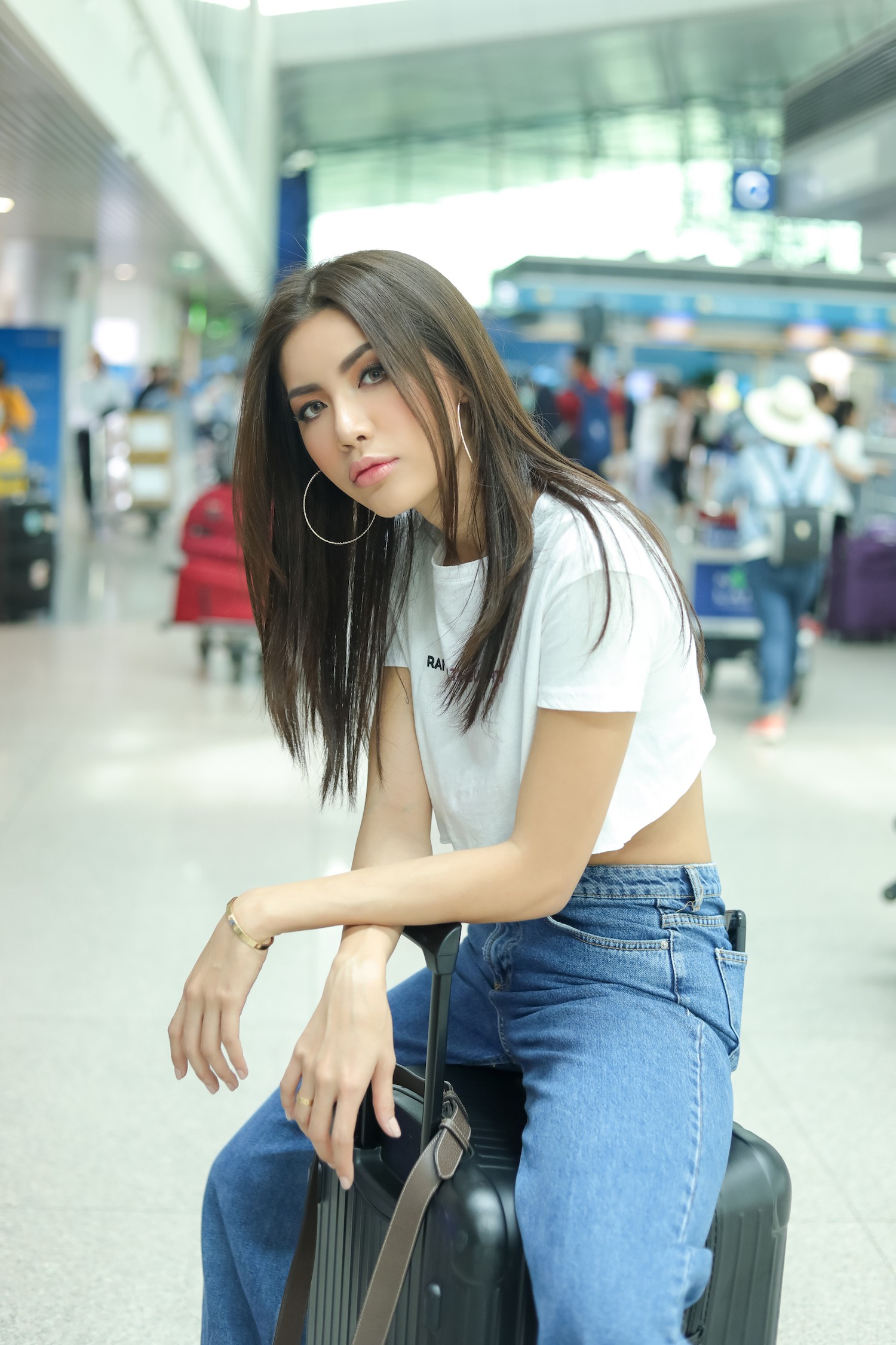 Minh Tú chính thức sang Thái Lan tham dự họp báo Asias Next top Model - Ảnh 7.