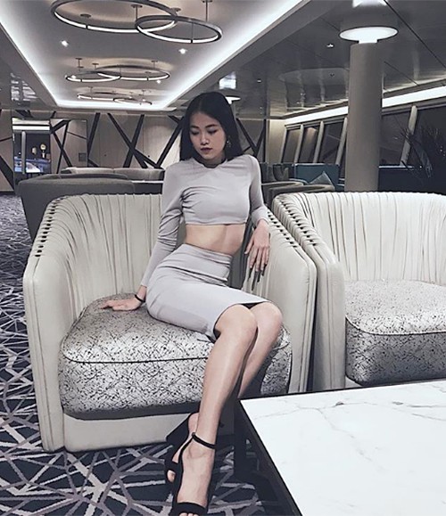 Gu thẩm mỹ tinh tế với cách chọn đồ hợp mốt hứa hẹn sẽ giúp Phương Khánh thành một fashion icon mới của Vbiz.