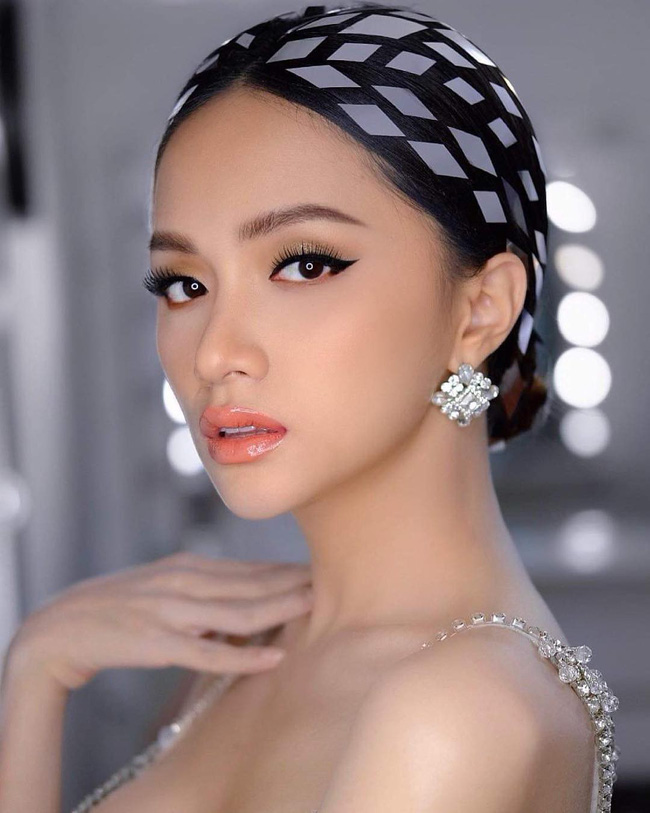 Dạo gần đây, Hương Giang đang trở thành Hoa hậu thích chơi lớn nhất trong số các Hoa hậu - Ảnh 2.