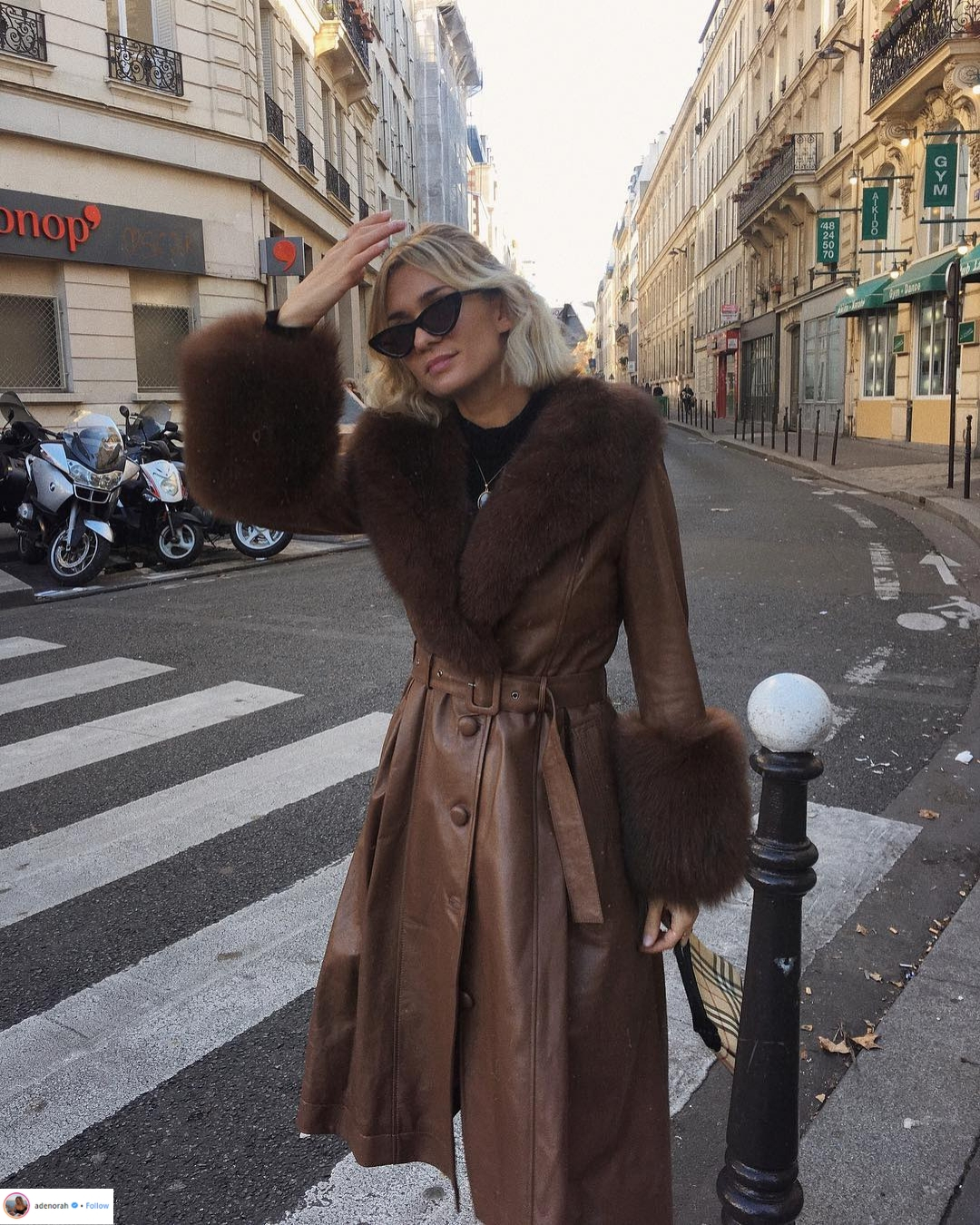 Áo khoác viền lông – Xu hướng thời trang đang “thống trị” mạng xã hội Instagram 7
