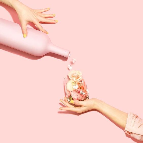 Sparkle Rosé | Amy Shamblen, Art Direction Photography, Art Direction Advertising, Colorful Content Creation, Content Creation Ideas, Content Creation Social Media, Photo Styling Ideas, Surreal Photography, Creative Director Portfolio, Colorful Photography Ideas