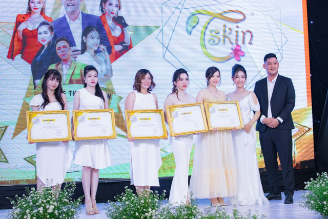 Lễ ra mắt thương hiệu mỹ phẩm làm đẹp theo tiêu chuẩn Hàn Quốc TSkin - Ảnh 6.