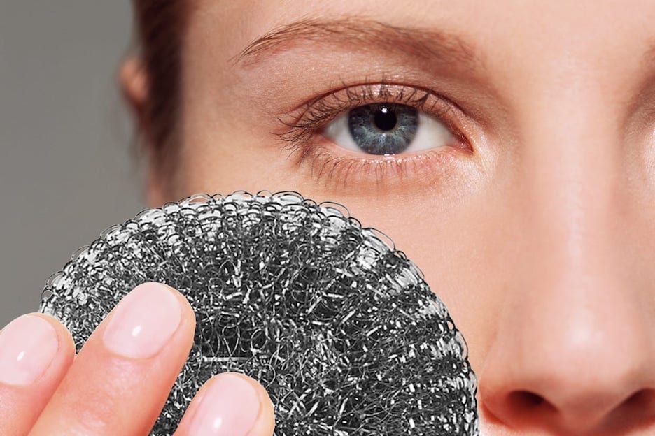 Bức tranh toàn cảnh về làn da khi bạn quá lạm dụng treatment: AHA, BHA Bức tranh toàn cảnh về làn da khi bạn quá lạm dụng treatment: AHA, BHA