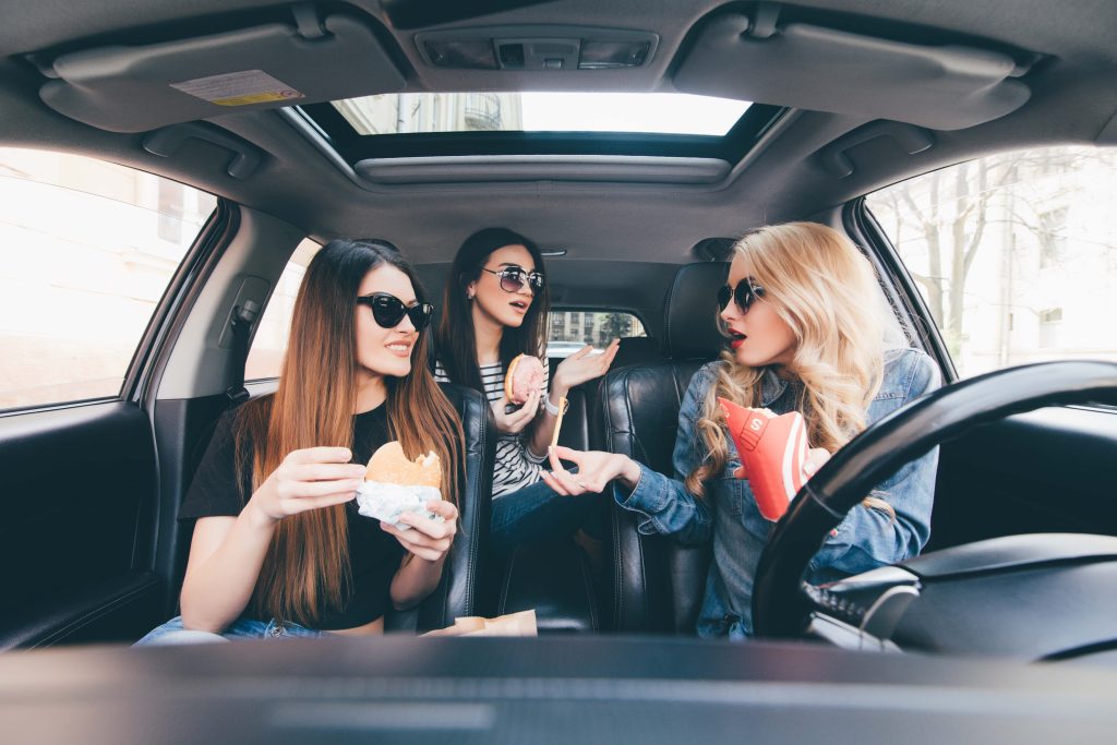 Những cách chống say xe hiệu quả mà cô nàng mê dịch chuyển cần biết Những cách chống say xe hiệu quả mà cô nàng mê dịch chuyển cần biết